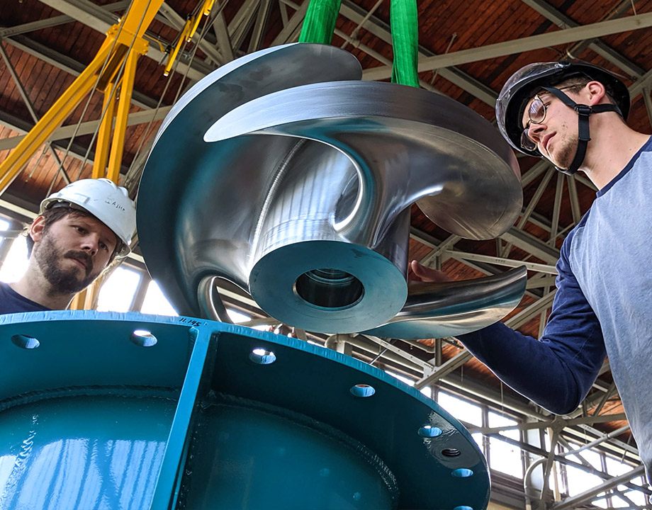 hydro dam turbine