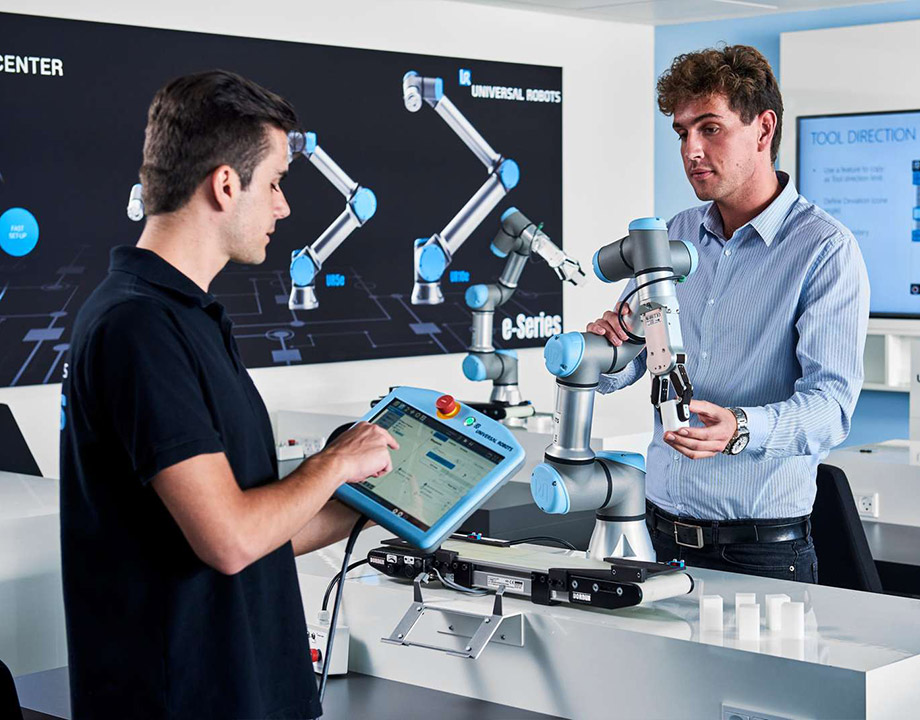 Hands-on Training for Cobot Users -