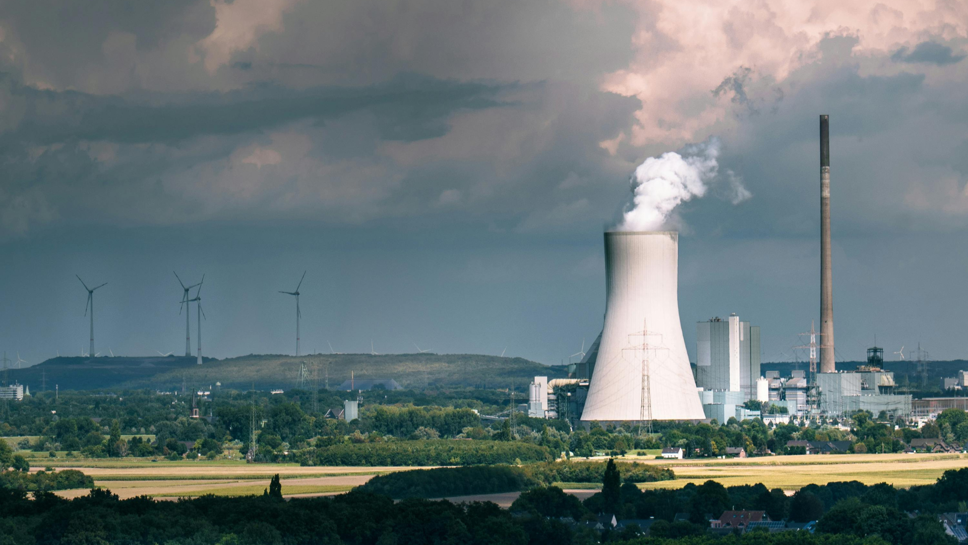 Un Día en la Vida de una Ingeniera Nuclear card thumbnail
